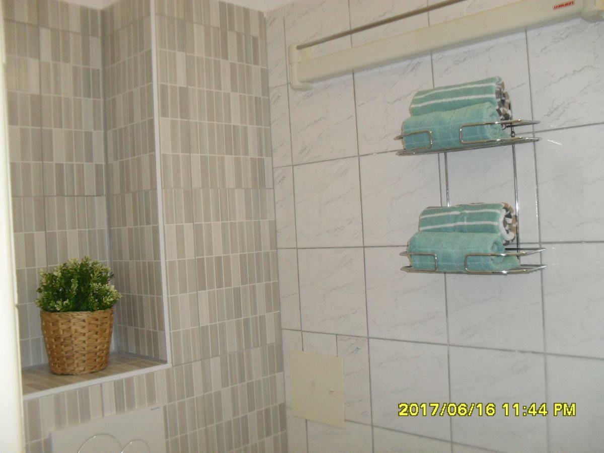 Hotel Fortuna Senec Luaran gambar